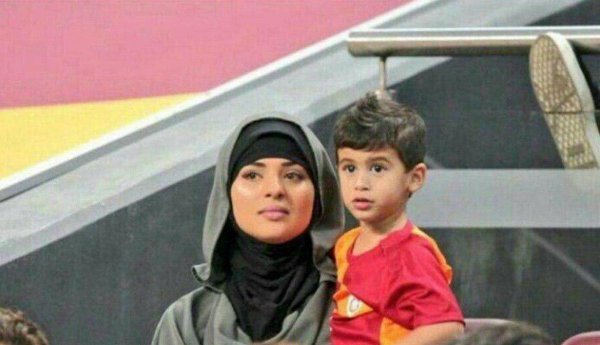عکس محمد صلاح و همسرش
