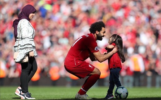  عکس محمد صلاح و همسرش