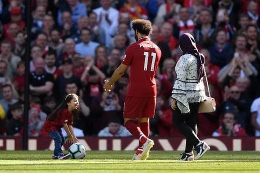  عکس محمد صلاح و همسرش