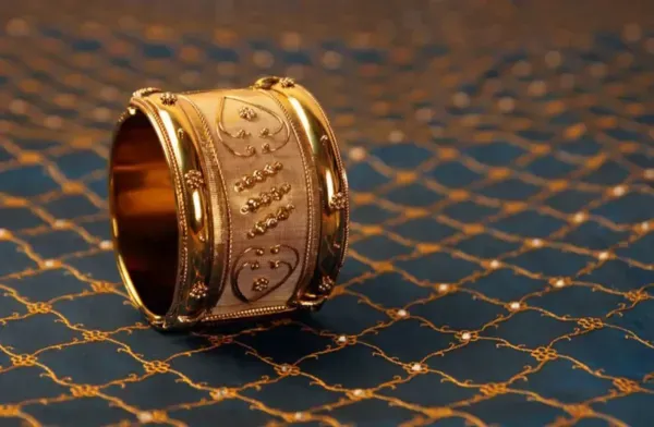  ایده عکاسی از گردنبند