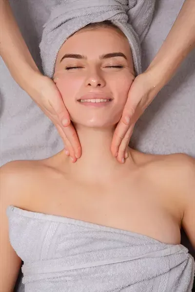 پروفایل آرایشگری زنانه