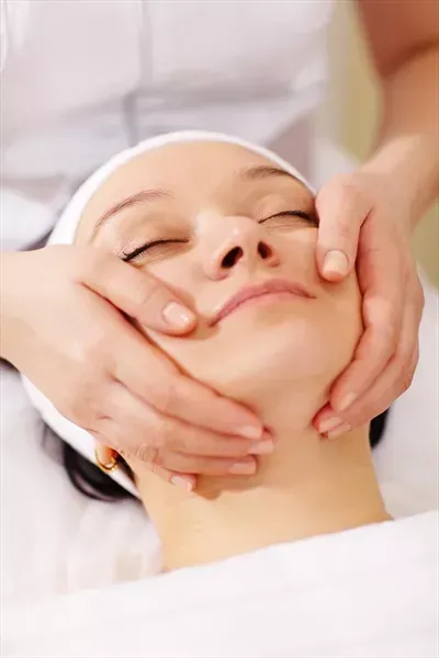  پروفایل آرایشگری زنانه