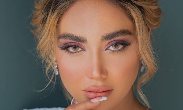  میکاپ نود صورتی