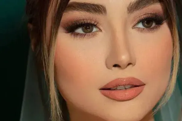  آرایش نود مجلسی