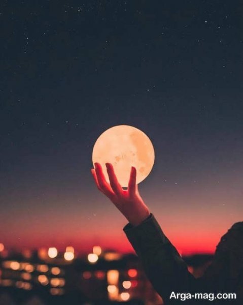  عکس دختر و ماه فانتزی