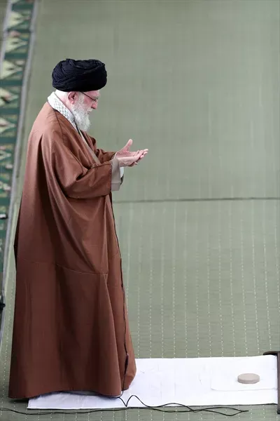 عکس خامنه ای جدید