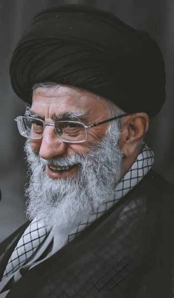 عکس رهبر شهید برای پروفایل
