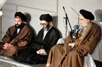 عکس رهبر شهید با کیفیت