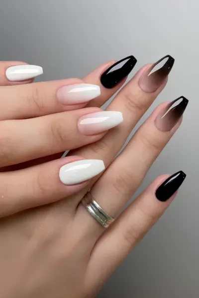  طرح ناخن شیک و باکلاس ۱۴۰۵ مشکی