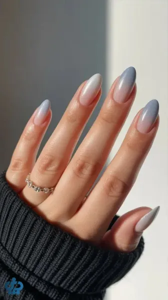  طرح ناخن شیک و باکلاس ۱۴۰۵ آبی