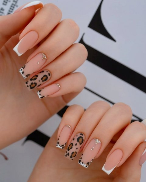 عکس طرح ناخن پلنگی بنفش