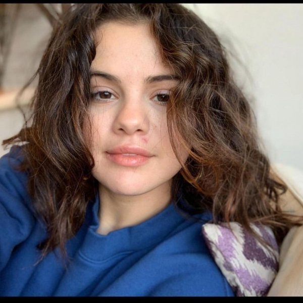  عکس سلنا گومز بدون آرایش