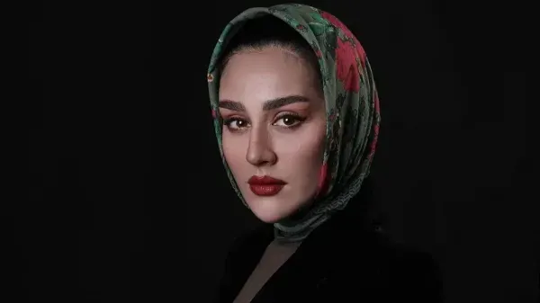  عکس زن ایرانی در خانه