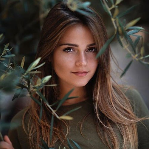  عکس چهره زن زیبا برای پروفایل