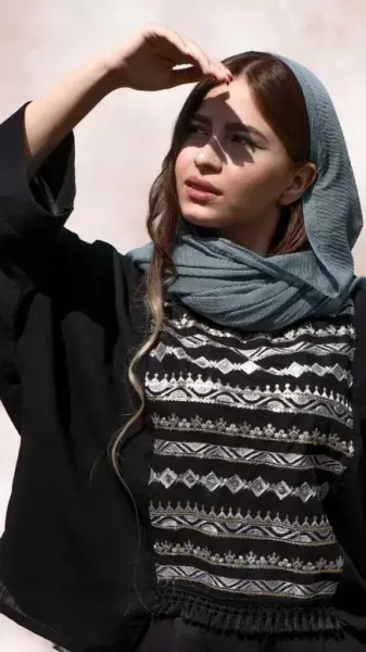  ژست عکاسی برای پروفایل