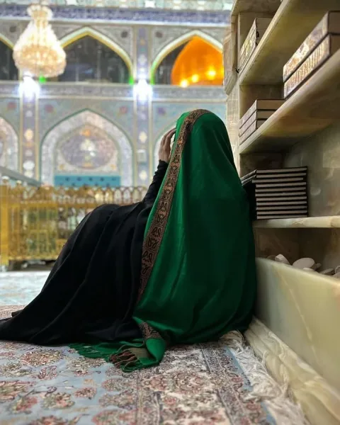 عکس دختر با حجاب لاکچری