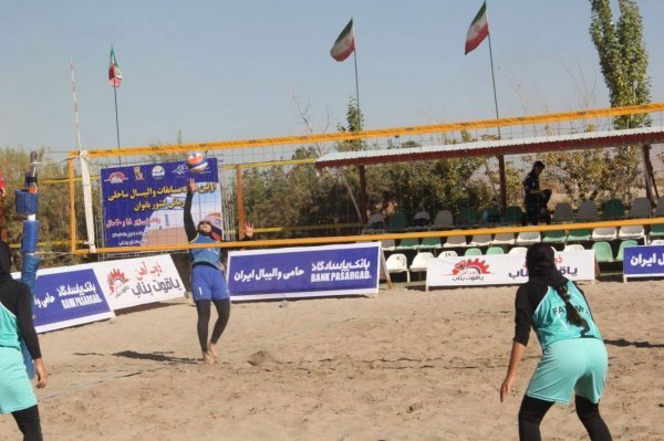 عکس والیبال ساحلی زنان