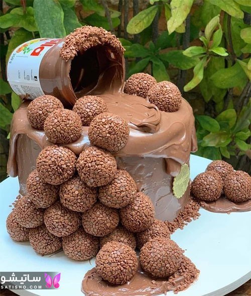  تزیین کیک شکلاتی تولد