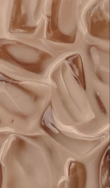  عکس قهوه و کتاب در کافه