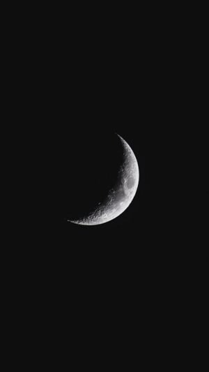 عکس تصویر زمینه ماه و دریا