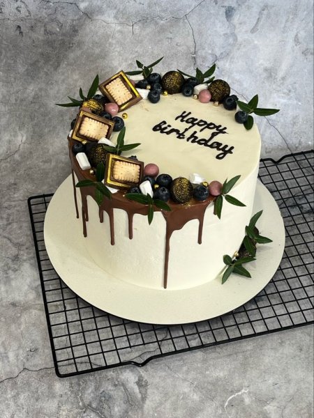  عکس کیک مینیمال مردانه
