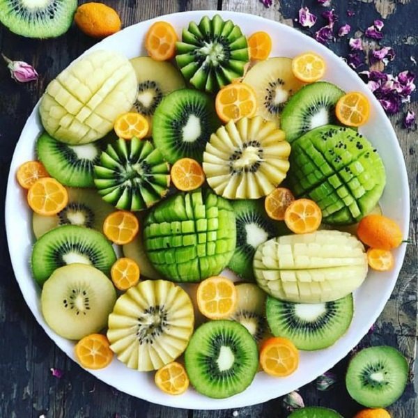 عکس تزیین سبد میوه ساده