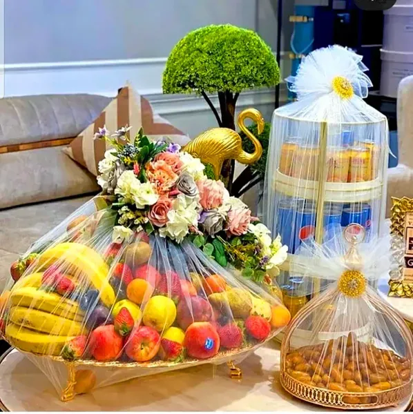 تزیین میوه عروس و داماد