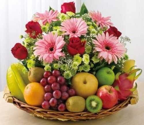 تزیین میوه نوبرانه برای عروس در سبد