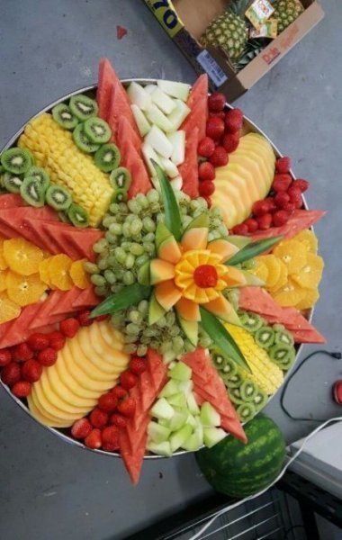 تزیین میوه تابستانی برای تولد