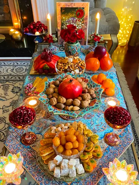 چیدمان میز پذیرایی لاکچری