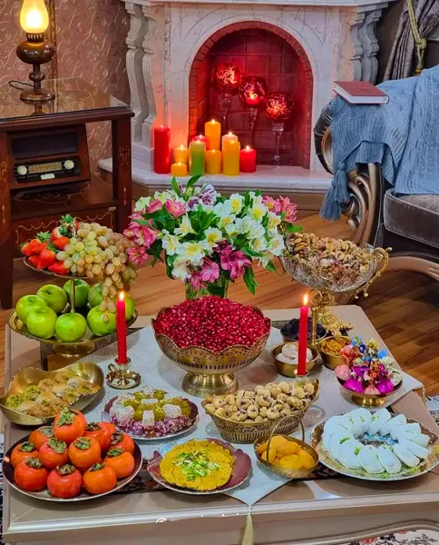  چیدمان میز پذیرایی لاکچری
