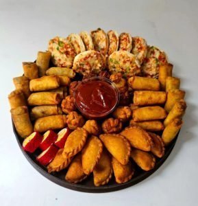  چیدمان میز مزه مشروب