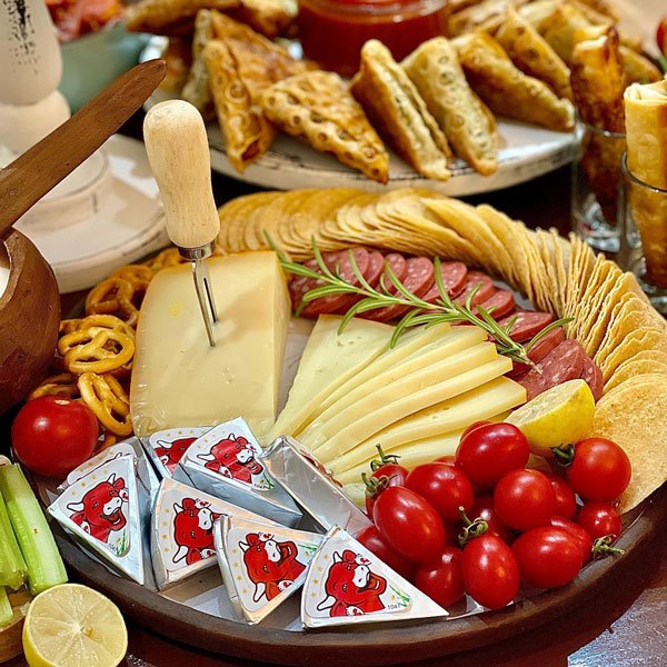 عکس میز مزه ساده