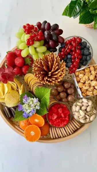 عکس میز مزه مشروب ساده