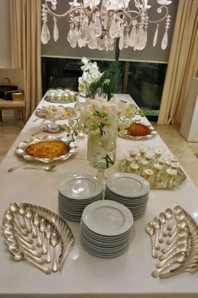  چیدمان میز شام سلف سرویس