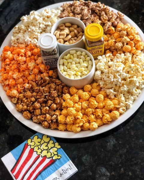  چیدمان میز مزه