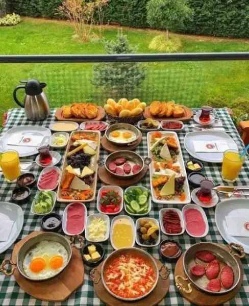 عکس میز صبحانه فانتزی