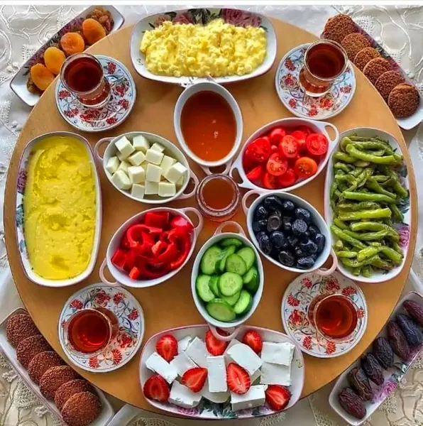 عکس میز صبحانه فانتزی