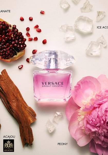  اسامی عطرهای معروف زنانه با عکس