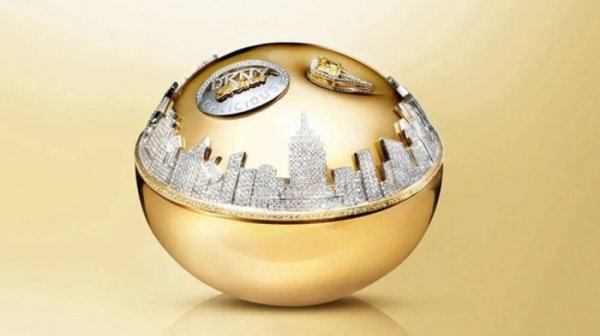  گرانترین و خوشبوترین عطر زنانه