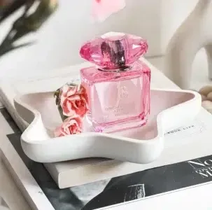  خوشبو ترین عطر زنانه با ماندگاری بالا