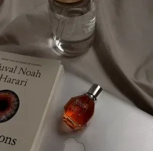  خوشبو ترین عطر زنانه با ماندگاری بالا