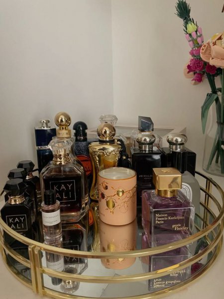  عکس لاکچری ترین عطر زنانه