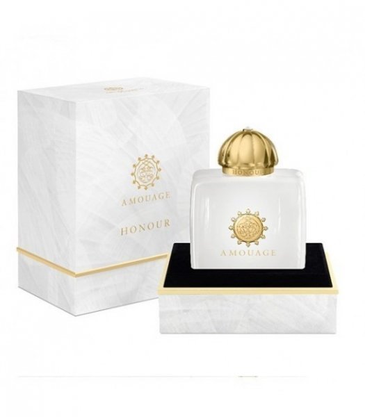 بهترین عطر زنانه خنک با ماندگاری بالا + عکس