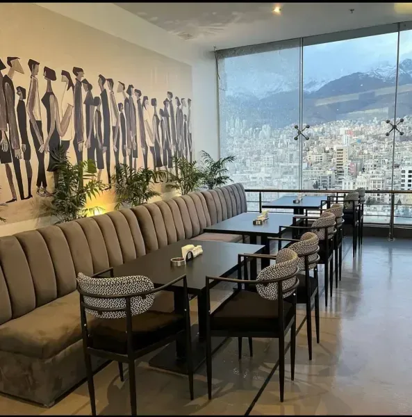 کافه رستوران لاکچری شمال تهران با عکس