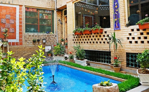 اسم کافه های معروف تهران با عکس