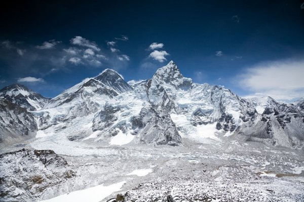  عکس پس زمینه کوهستان