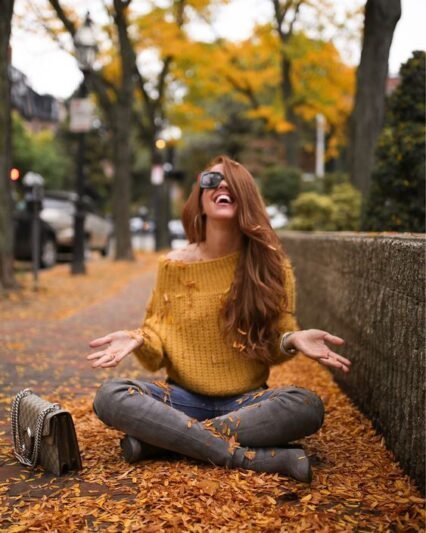 زیباترین عکس پاییزی دنیا دخترانه