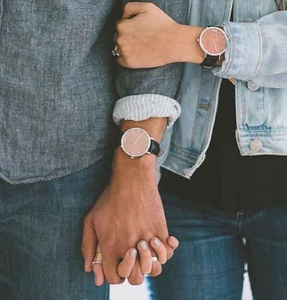 عکس کاپلی بدون چهره فیک