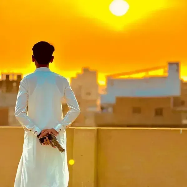  عکس پسر بلوچ پولدار